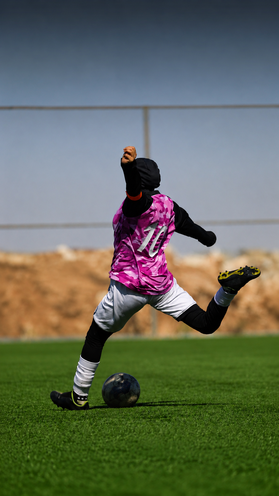 فرح احمد نزيه شاهين